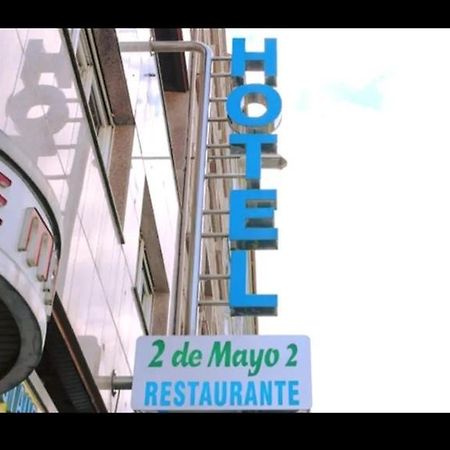 Hotel 2 De Mayo 2 Хинсо-де-Лимия Экстерьер фото