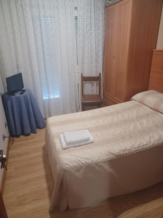 Hotel 2 De Mayo 2 Хинсо-де-Лимия Экстерьер фото